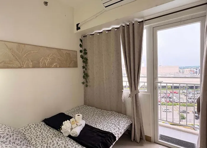 South Residences Tower 2 *